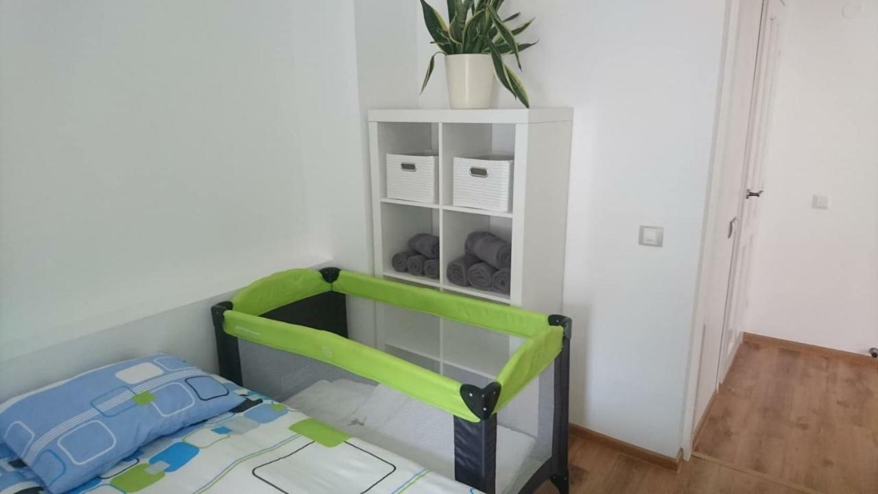 City Centre Kreutzwaldi Apartment, Free Parking Таллин Экстерьер фото